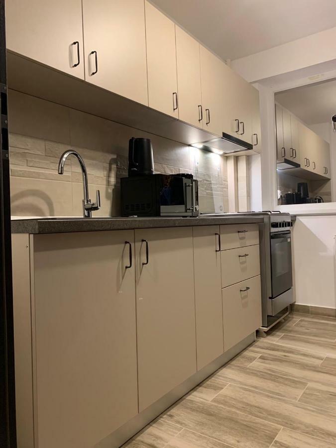 Apartament Cristina 布加勒斯特 外观 照片